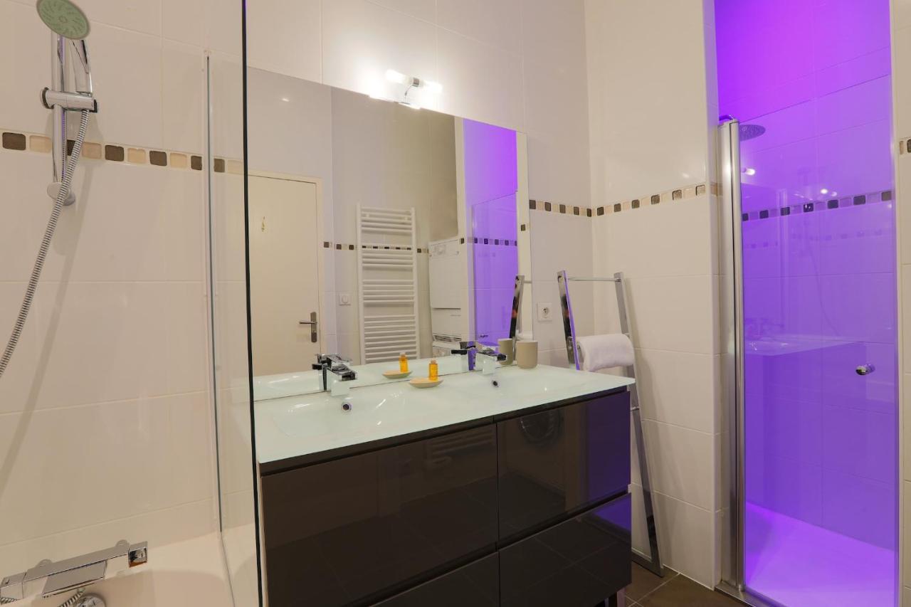 Duplex Joliment Decore Et Sa Cour Ensoleillee Saint-Martin-de-Re Exterior photo